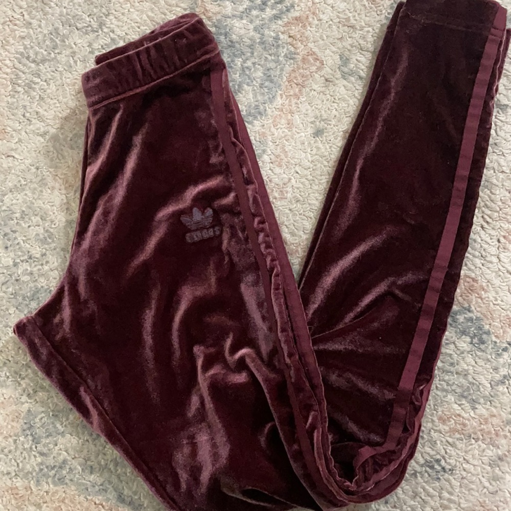 Adidas Plum Velour work out pants 💖